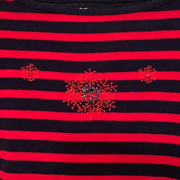 Talbots Snowflake Tee - Picture 2 of 9